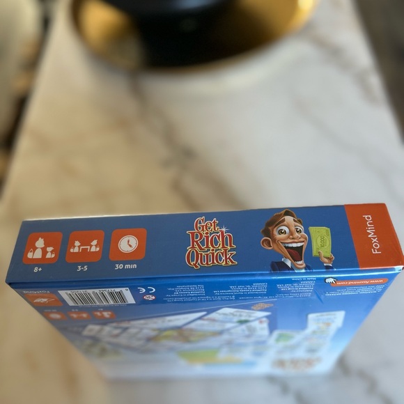 ✨NEVER OPEN BOX✨ Familly game board Get rich quick - Picture 4 of 5